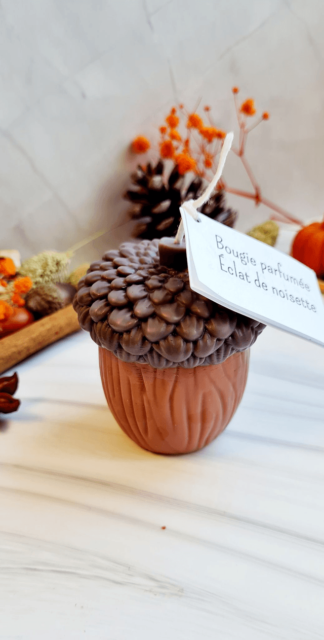 🍂 Bougie Statue -  Éclat de Noisette 